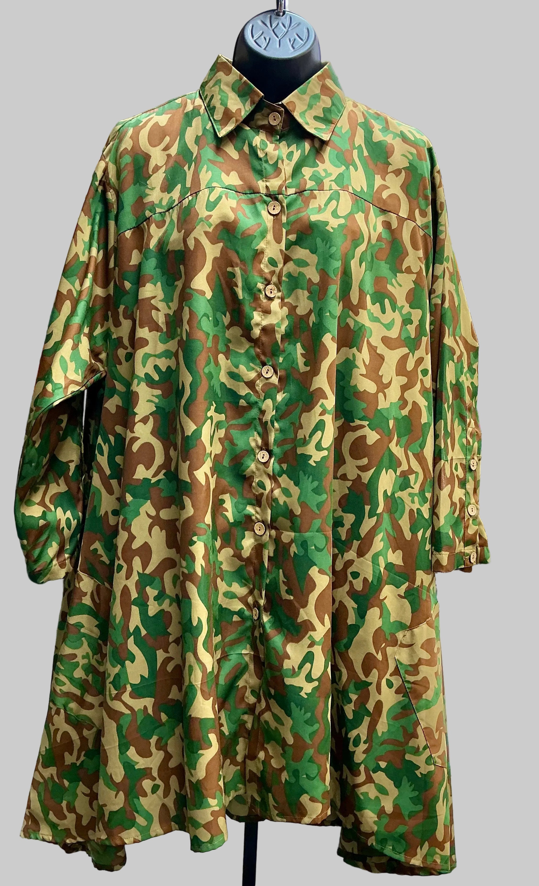 Camouflage-patterned shift Dress 