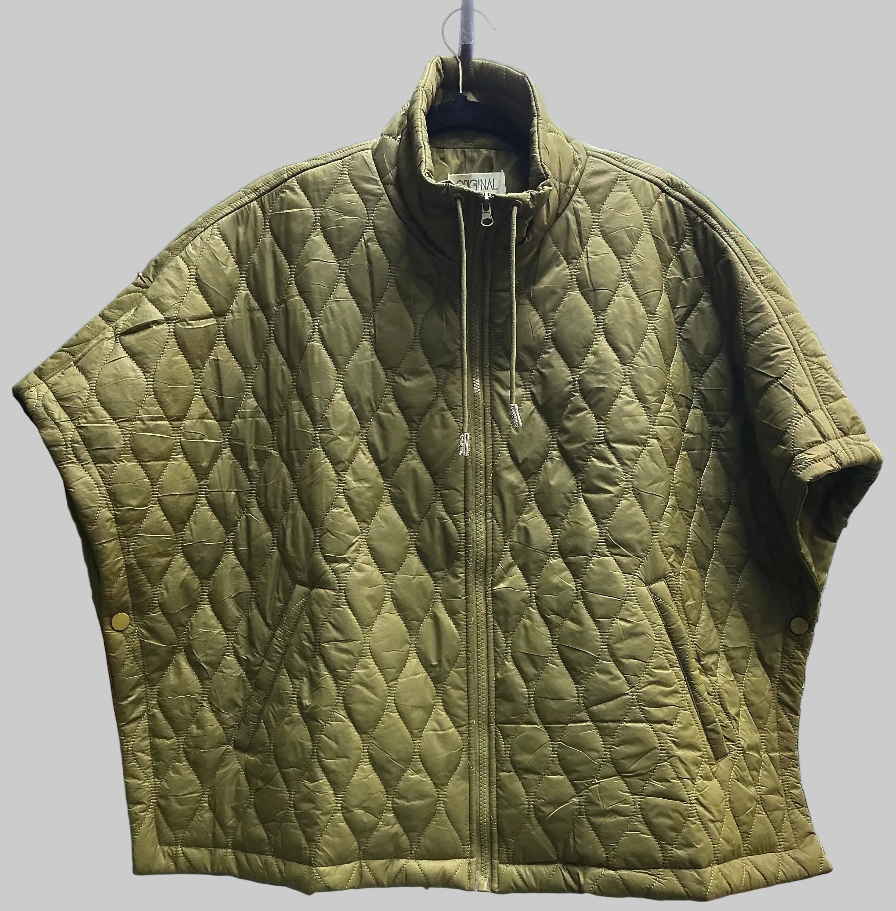 Green quilted jacket with adjustable funnel neck and zipper closure